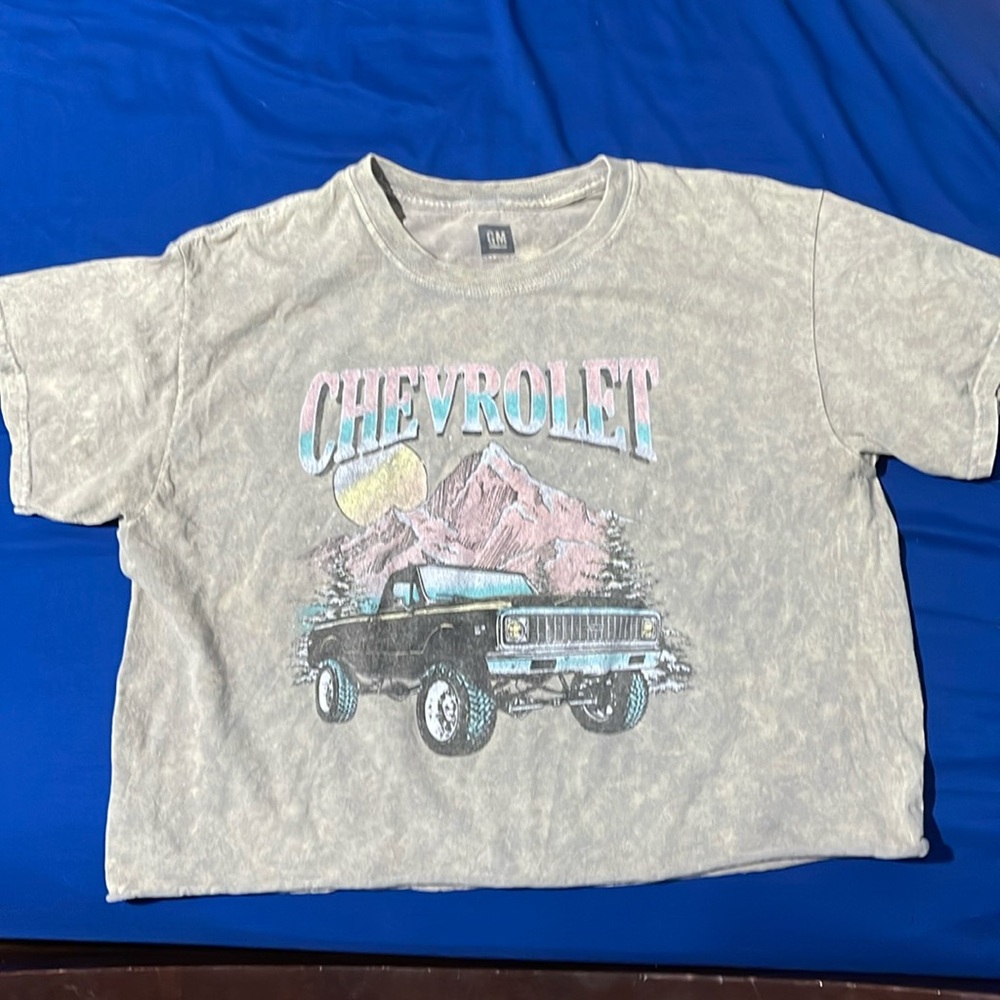 Cropped ‘Chevrolet’ designed shirt